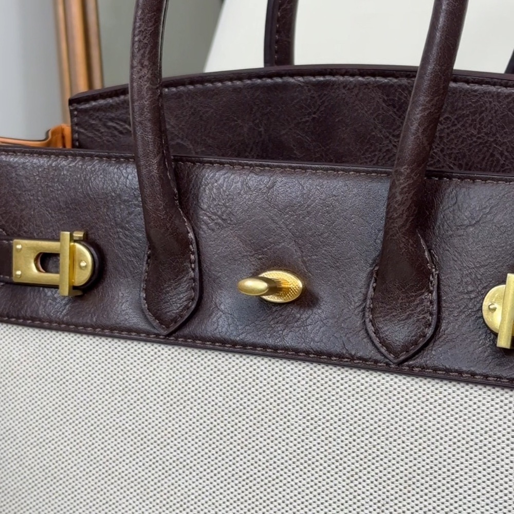 VELANTRA WEEKENDER: Elegant Brown and Cream Women's Handbag - Picture 14 of 16